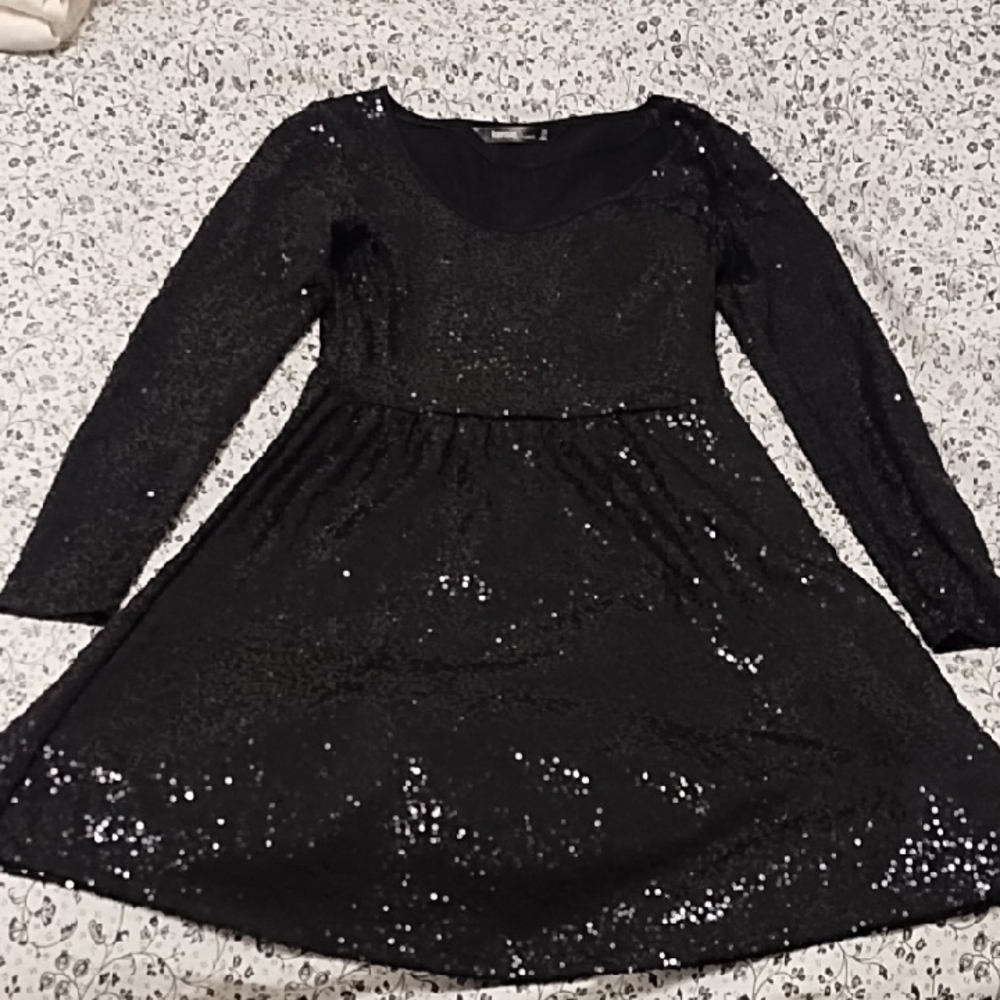 Kensie Black Formal Dress With Sequins